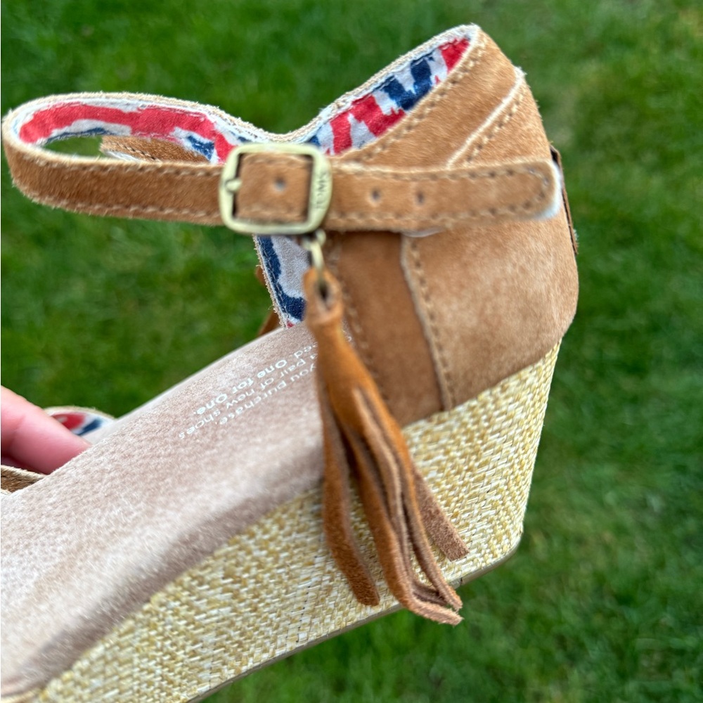 Toms Women's Brown Suede Ankle Strap Sandals - Picture 5 of 10
